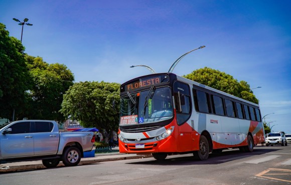 Tarifa de transporte em Santarém sobe sem aviso; população reage ao reajuste surpresa no município